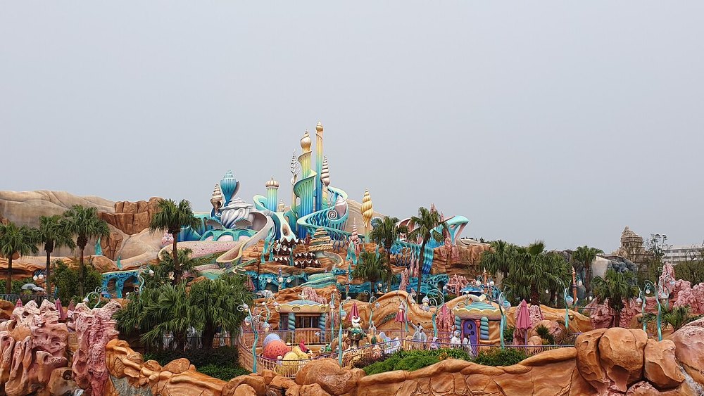 東京ディズニーシーのマーメイドラグーンの外観