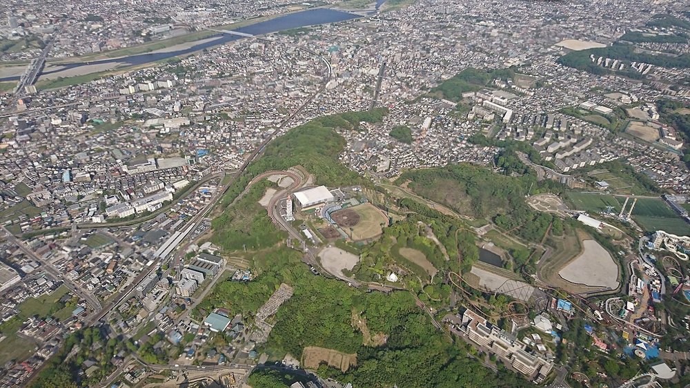 よみうりランドの空撮写真